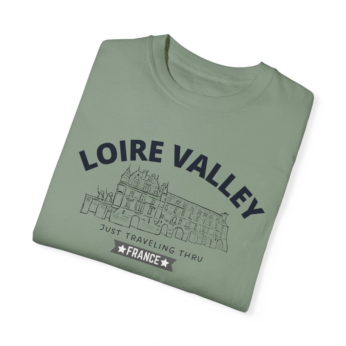 🏰🇫🇷 "Loire Valley Wanderlust: Just Traveling Thru France Tee" 🌍👕