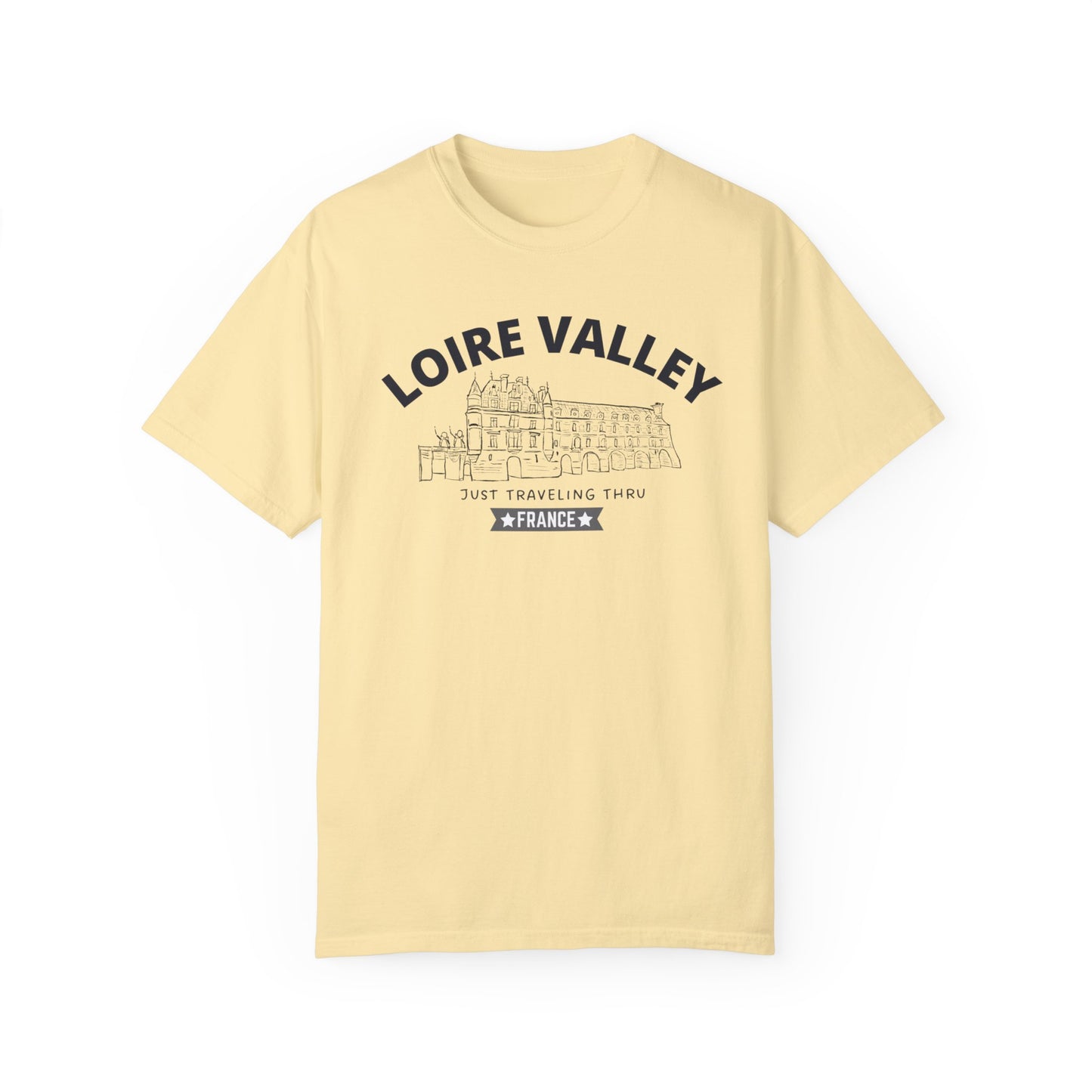 🏰🇫🇷 "Loire Valley Wanderlust: Just Traveling Thru France Tee" 🌍👕